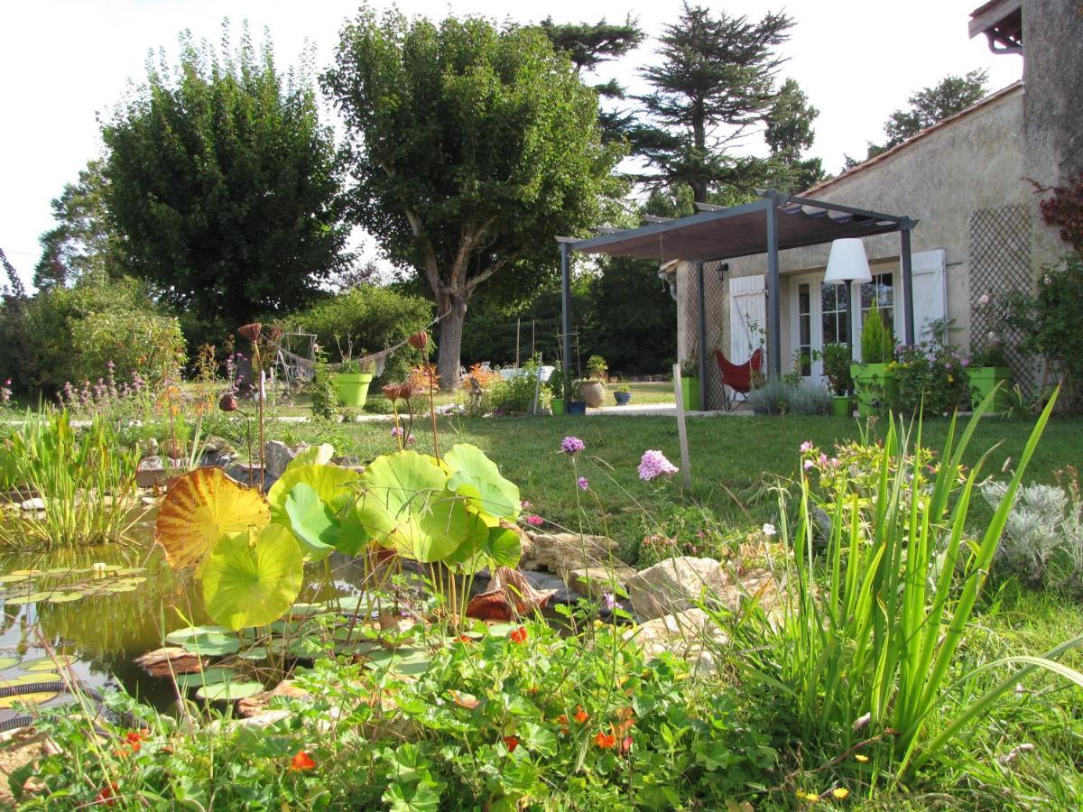 Chateau Ysard Camblanes-et-Meynac Exterior photo